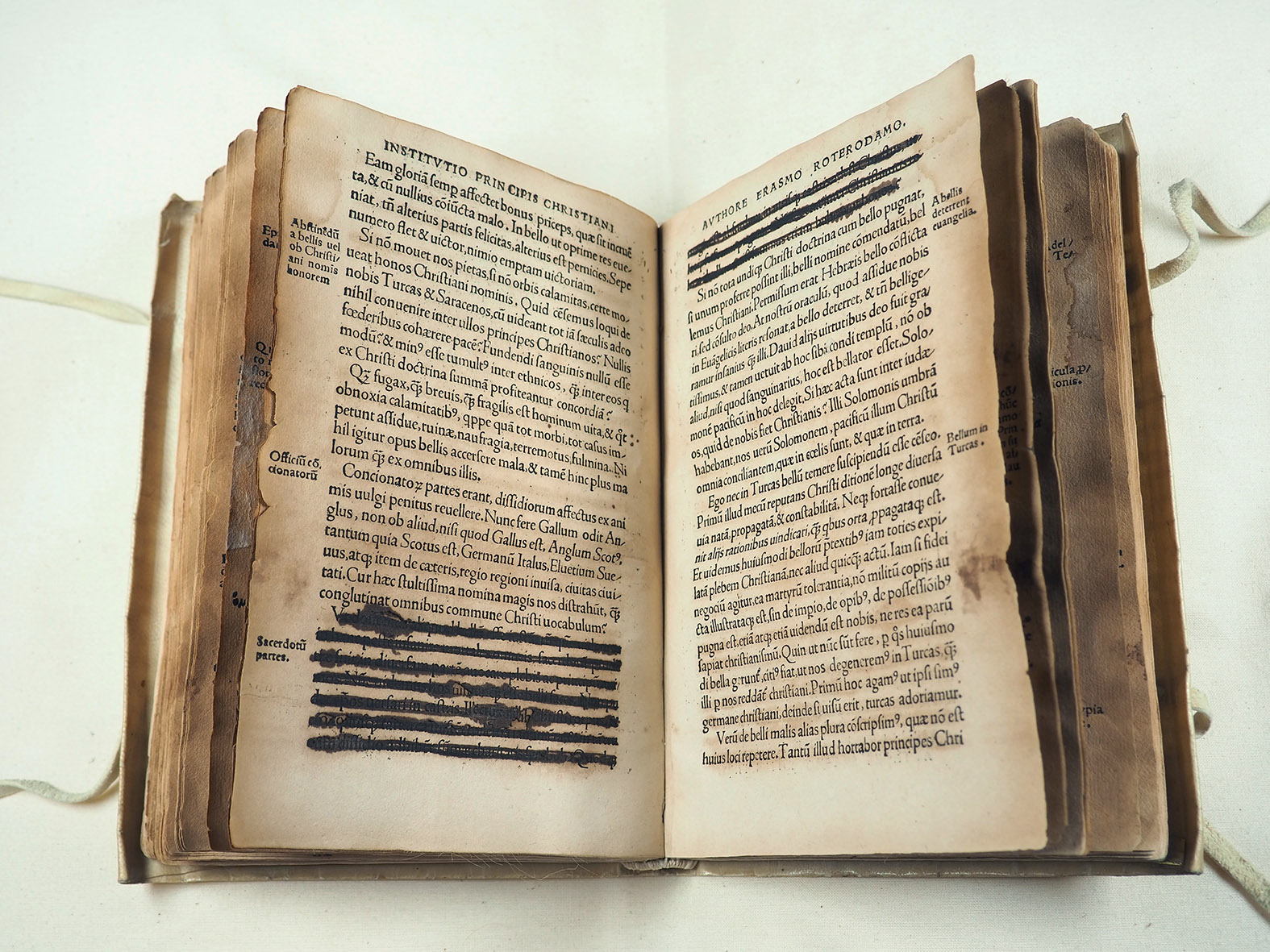 Livre précieux Erasme © musées Maison d'Erasme & Béguinage